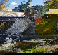 Mountain River House - Phillip Island Accommodation