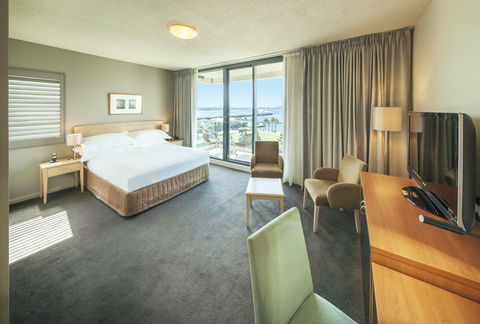 Novotel Geelong - Phillip Island Accommodation 1