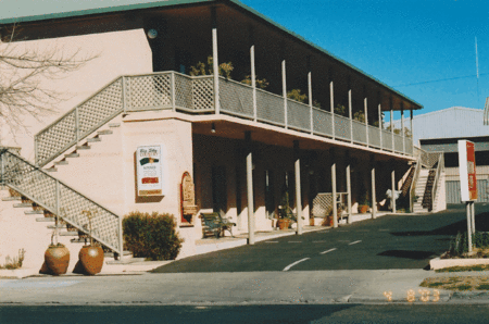 New England Motor Inn - Phillip Island Accommodation