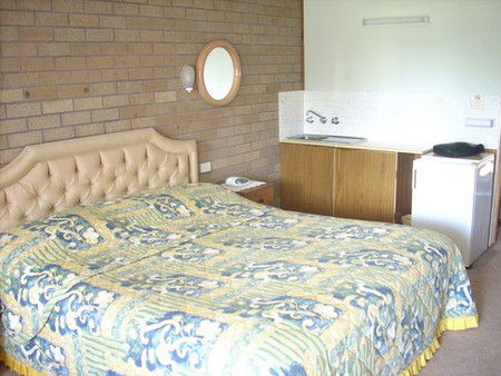 Beachview Motel - Phillip Island Accommodation 0