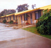 Clovelly Holiday Units - Phillip Island Accommodation