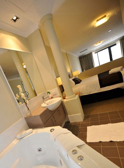 Breakwater Bed And Breakfast - Phillip Island Accommodation 1