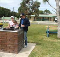 Jurien Beachfront Holiday Units - Phillip Island Accommodation
