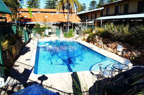 Cottesloe Beach Chalets - Phillip Island Accommodation 0