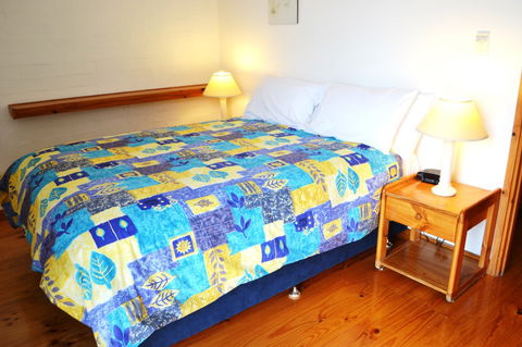 Cottesloe Beach Chalets - Phillip Island Accommodation 1