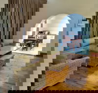 Adelaide Hills Birdwood Cottage