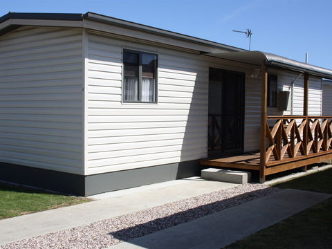 Bay View Holiday Village - Phillip Island Accommodation 2