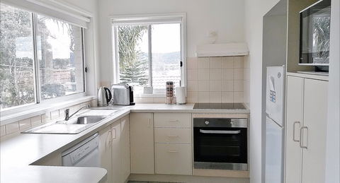 Beachcomber Apartments - Phillip Island Accommodation 2