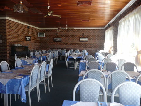 Big Trout Motor Inn - Phillip Island Accommodation 1