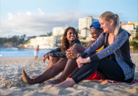Bondi Beachouse YHA Sydney - Phillip Island Accommodation 2