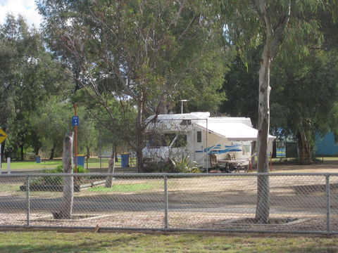 Brewarrina Caravan Park - Phillip Island Accommodation 0