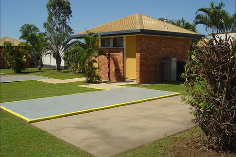 Bundaberg East Cabin And Tourist Park - Phillip Island Accommodation 1