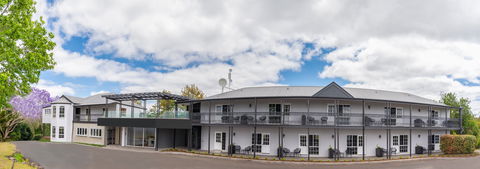Clouds Montville - Phillip Island Accommodation 0