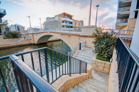 Dolphin Quay 3 Bedroom Apartment - Phillip Island Accommodation 0