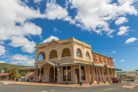 Empire Hotel - Phillip Island Accommodation 0