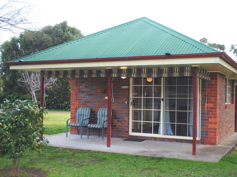 Factory Lane Bed & Breakfast - Phillip Island Accommodation 0