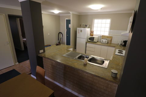 Hillary's Apartment - Phillip Island Accommodation 1