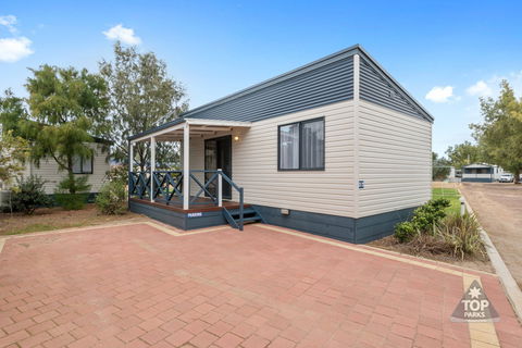 Jurien Bay Tourist Park - Phillip Island Accommodation 1
