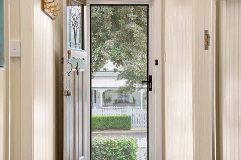 Keeler Cottage - Phillip Island Accommodation 2