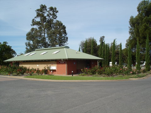 Port Pirie Beach Caravan Park - Phillip Island Accommodation 2