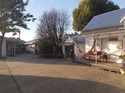 Surfside Backpacker - Phillip Island Accommodation 2