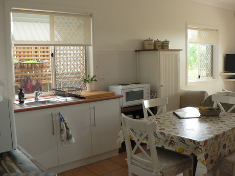 The Friendly Chat Bed And Breakfast And Self-contained Accommodation - Phillip Island Accommodation 0