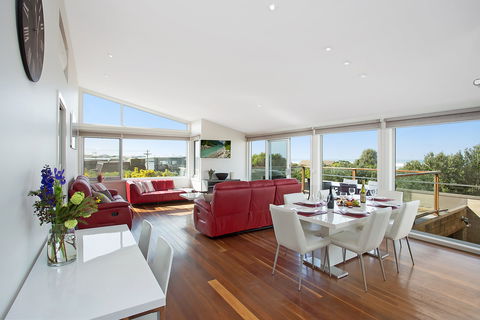 Tides Apartments Port Fairy - Phillip Island Accommodation 0
