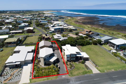 Tides Apartments Port Fairy - Phillip Island Accommodation 2