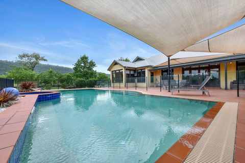 Barrington Park Estate - Phillip Island Accommodation 0