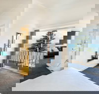 Bay 10 - Port Lincoln - Phillip Island Accommodation