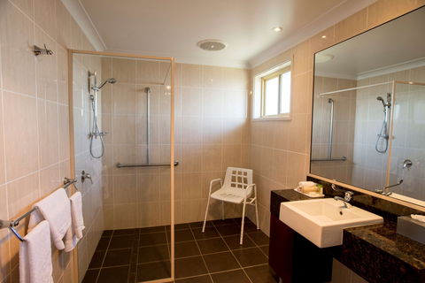 Best Western Plus All Settlers Tamworth - Phillip Island Accommodation 2