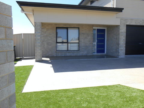 Blue Door Retreat - Phillip Island Accommodation 0