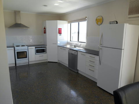 Blue Door Retreat - Phillip Island Accommodation 1