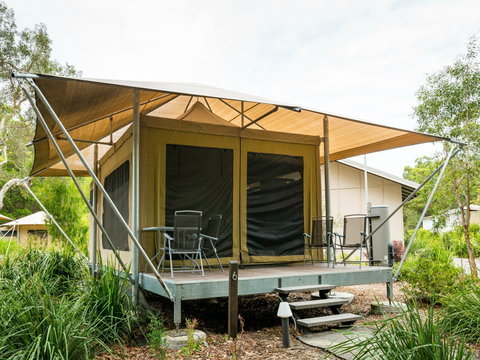 Castaways Moreton Island - Phillip Island Accommodation 2