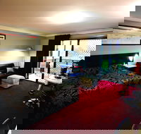 Cattleman's Country Motor Inn and Serviced Apartments - Open with Room Service - Phillip Island Accommodation