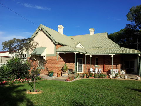 Charming Country Stop B And B - Phillip Island Accommodation 1