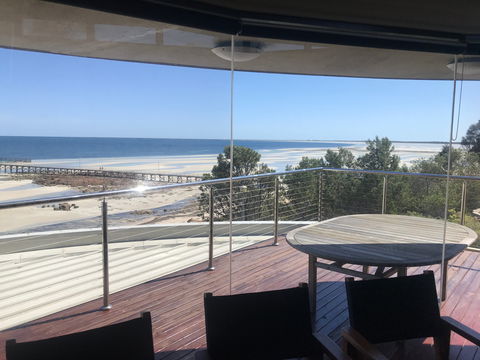 Cliff House Beachfront Villas - Phillip Island Accommodation 1