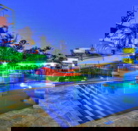 Discovery Parks - Coolwaters Yeppoon - Phillip Island Accommodation