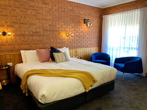 Golden River Motor Inn - Phillip Island Accommodation 1