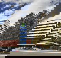 Holiday Inn Express Newcastle - Phillip Island Accommodation