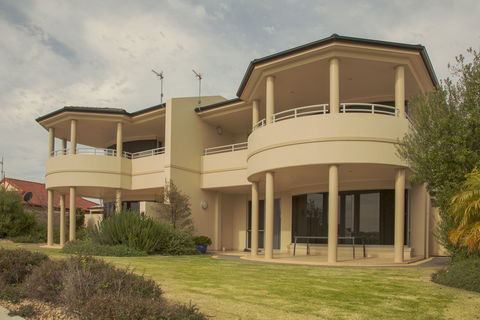 Monterey Waters 27A - Phillip Island Accommodation 2