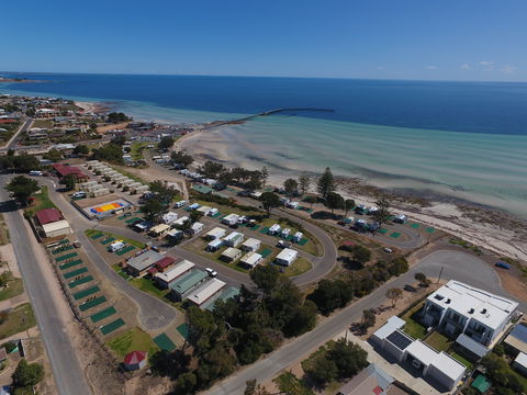 Moonta Bay Caravan Park - Phillip Island Accommodation 0