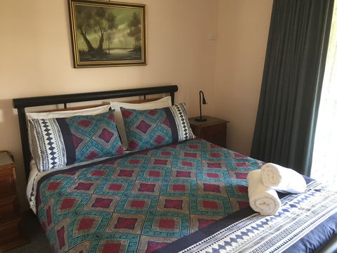 Narromine Tourist Park And Motel - Phillip Island Accommodation 1