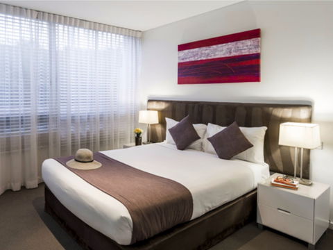 Oaks Nelson Bay Lure Suites - Phillip Island Accommodation 0