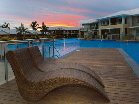 Oaks Port Stephens Pacific Blue Resort - Phillip Island Accommodation 0