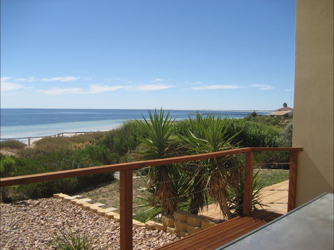 Sandcastles - Phillip Island Accommodation 2