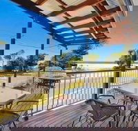 Seascape Holiday Apartments Lake Cathie - Phillip Island Accommodation