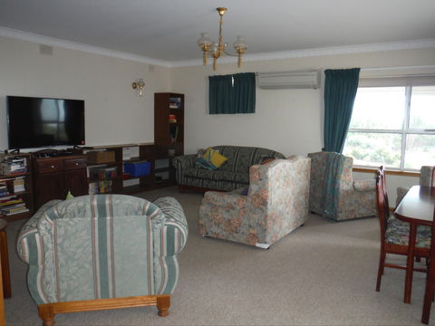 Shore Times - Phillip Island Accommodation 2