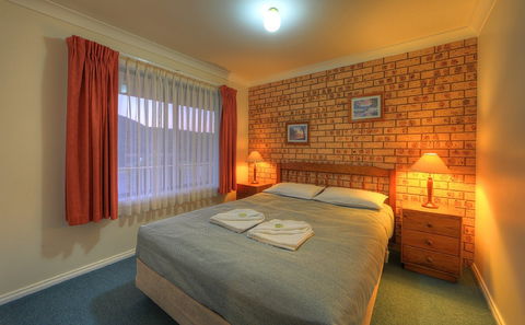 Talbingo Tourist Caravan Park - Phillip Island Accommodation 0