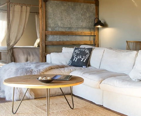 The Fleece - Luxury Farm Stay - Phillip Island Accommodation 0